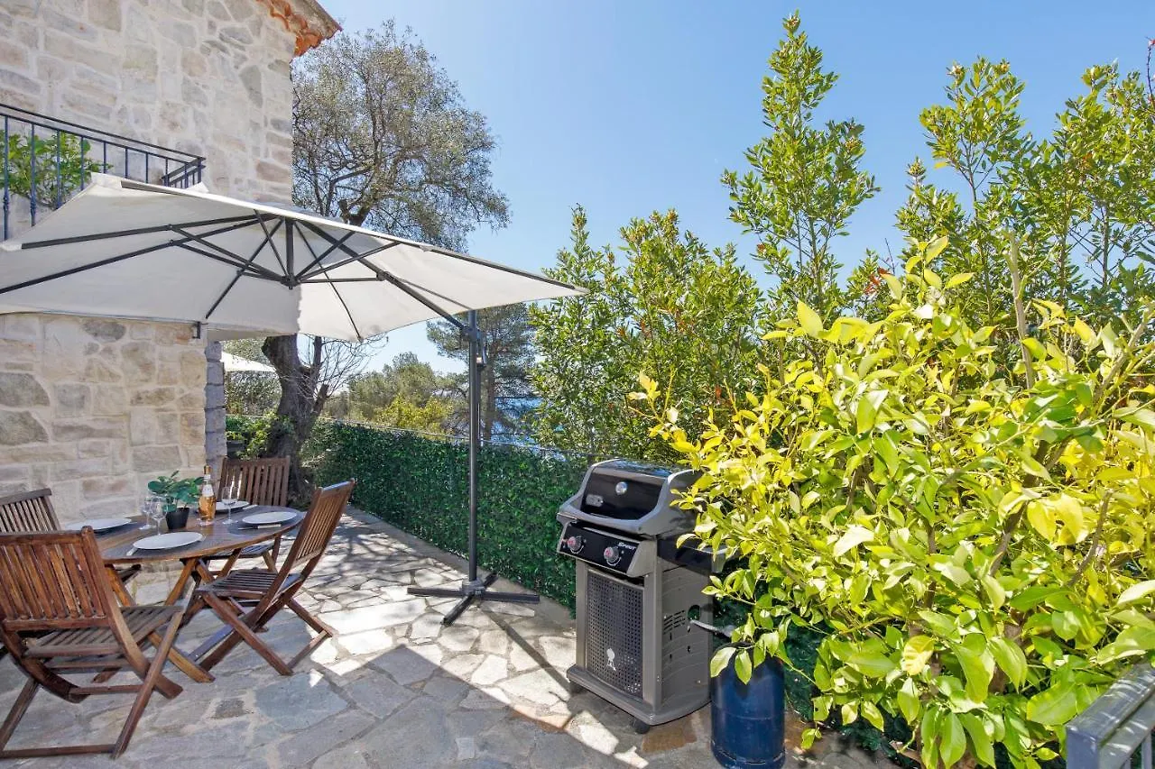 Villa D Exception Avec Terrasse, Jacuzzi, Vue Mer, Parking, En Plein Coeur Du Village De Eze France